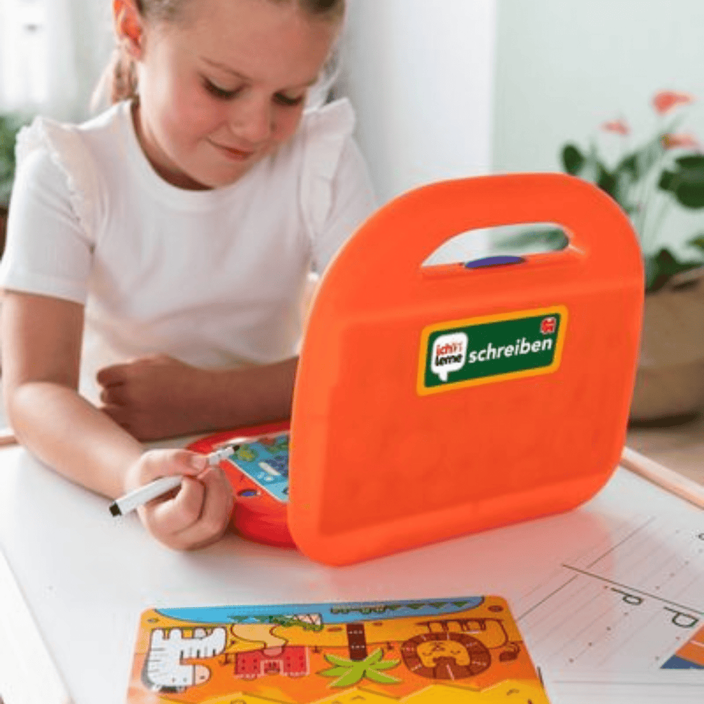 Jumbo Toys & Games > Toys > Educational Toys > Game Board > Numbers > Learning > Playful Practice > Learn counting > Adding, subtracting, Multiply > Motivation > Playful Competition Jumbo Spiele ich lerne schreiben
