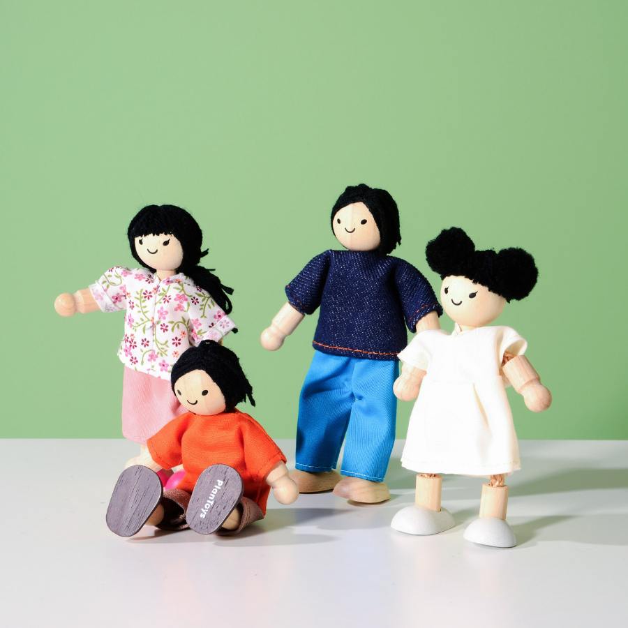 Plan Toys Plantoys: Puppenfamilie Asiatisch