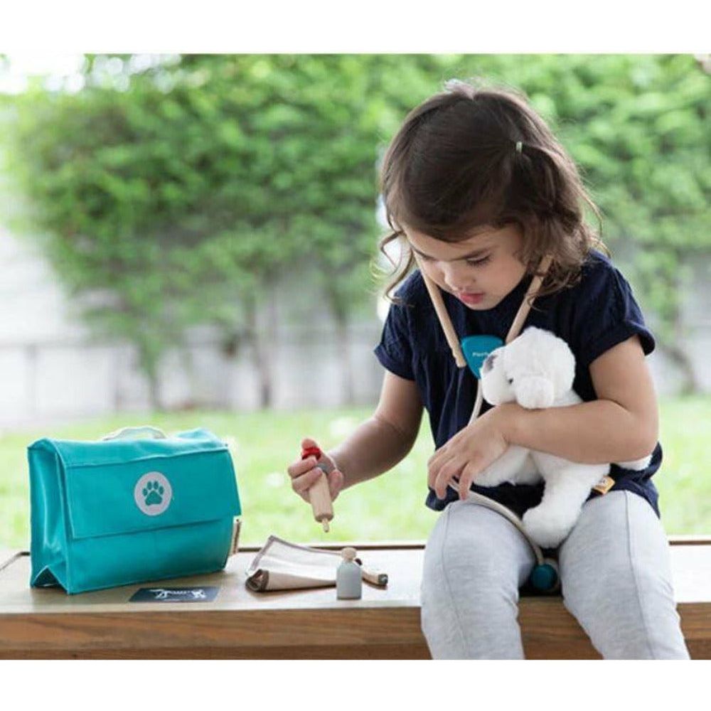 Plan Toys Spielzeug & Spiele > Spielzeug > Vorgetäuschtes Spiel > Vorgetäuschte Berufe & Rollenspiele > Tierarzt-Tasche > Plan Toys Tierarzt-Tasche > Kinder Tierarzt-Tasche > Tierarzttasche mit zahlreichem Zubehör > Role Play Tierarzt-Tasche Aktionsspiele Tierarzt-Tasche